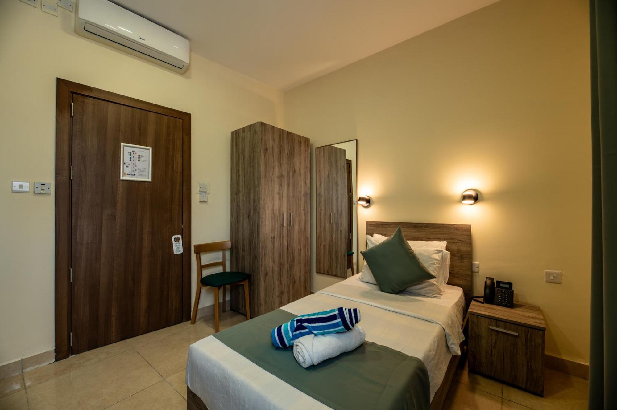 Euroclub Hotel St. Paul's Bay Exteriér fotografie