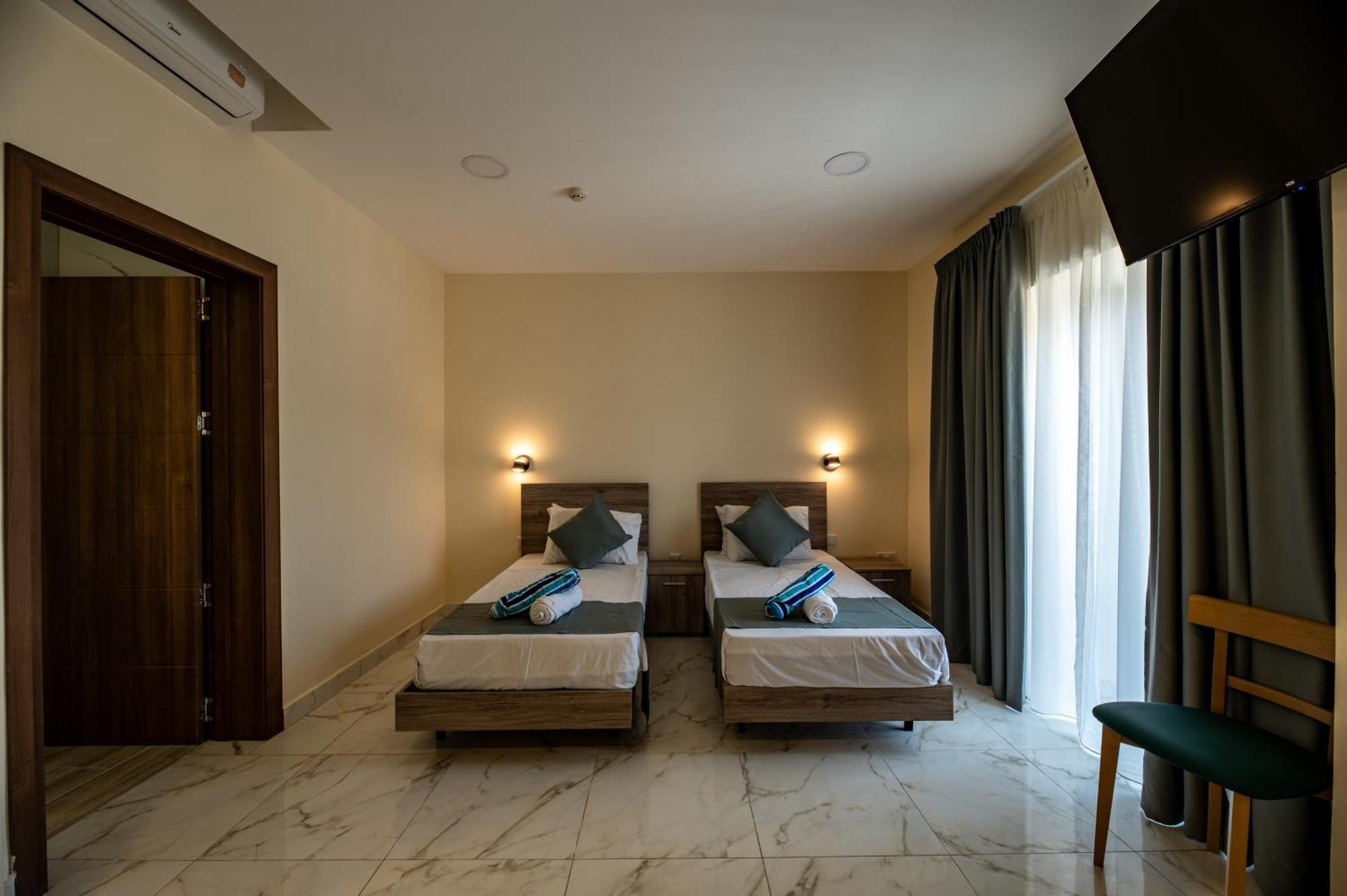 Euroclub Hotel St. Paul's Bay Exteriér fotografie